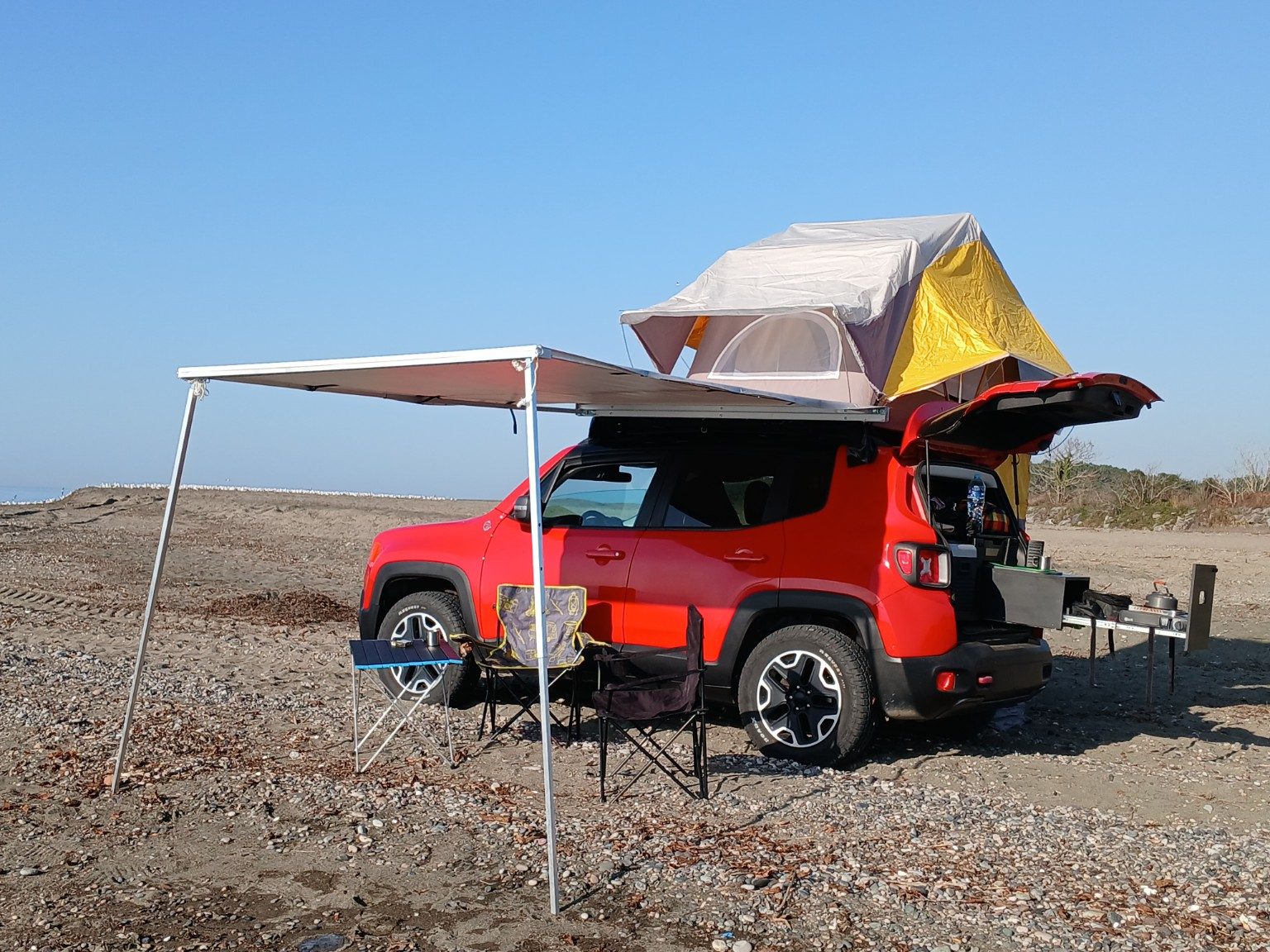 Jeep Renegade Trailhawk with roof tent and awning